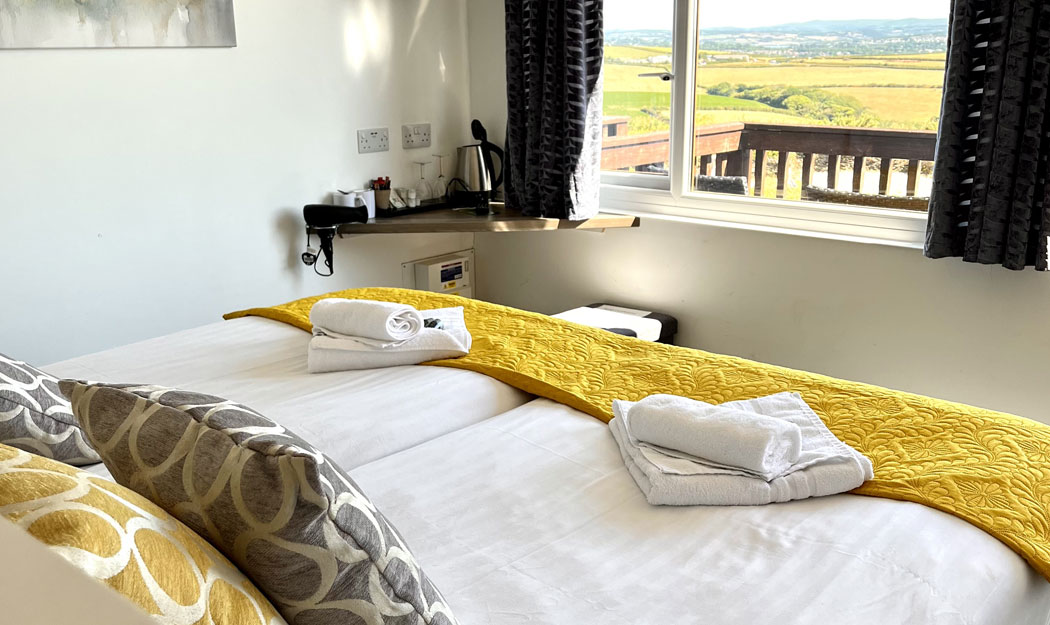 Whitsand Bay Fort is an AWARD Winning Holiday Park for Lodges, Motorhome, Campsite, Caravan Parks set minutes from the Beach Holiday Parks Cornwall | Rame Peninsula | Lodges | Campsites | Touring Parks Cornwall | Ramehead | Whitsand Bay Fort
